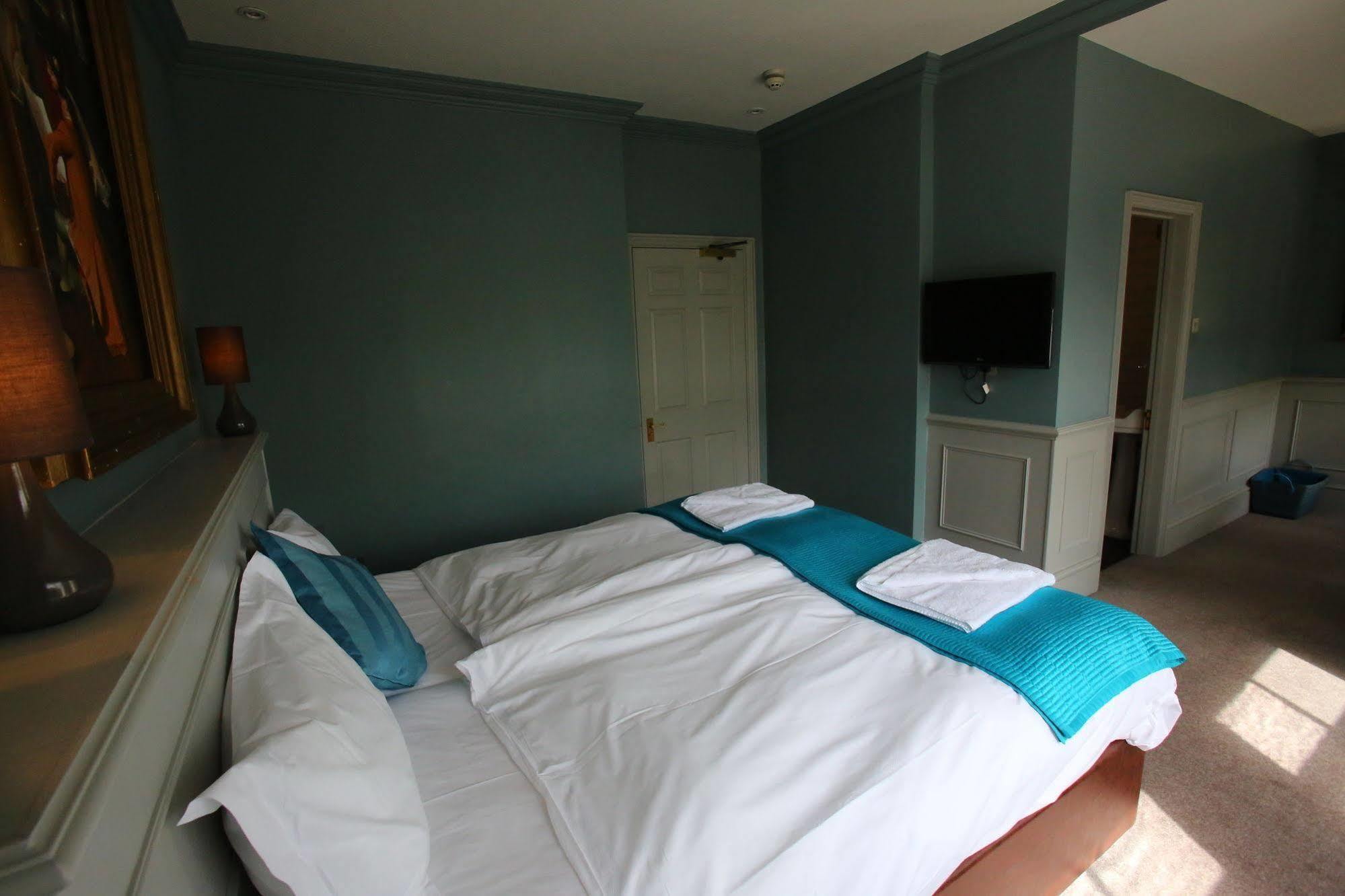 The Tunbridge Wells Hotel Exterior foto